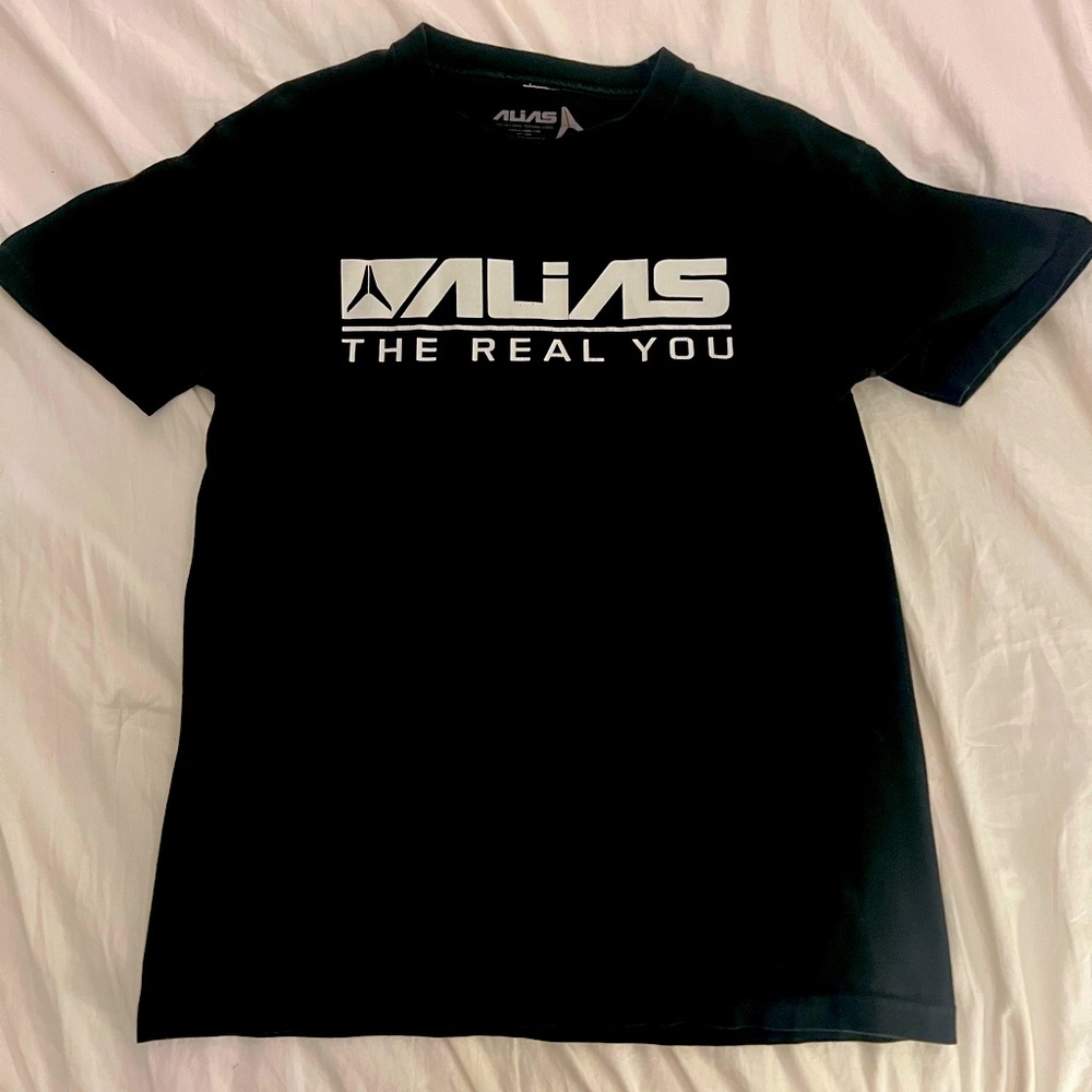 Alias Mens black T-shirt